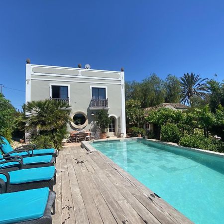 Casa Stardust & Cottages Quelfes ภายนอก รูปภาพ