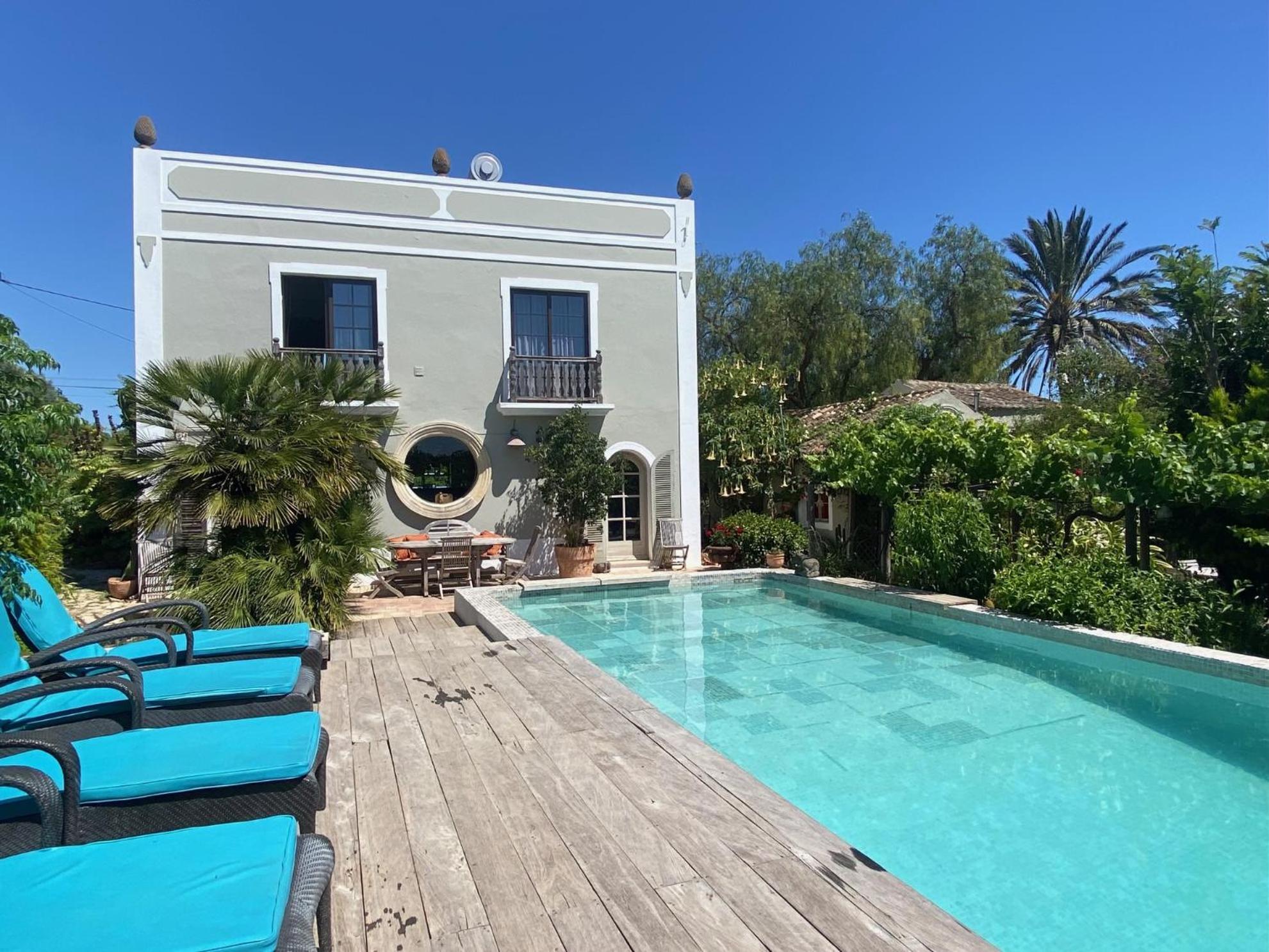Casa Stardust & Cottages Quelfes ภายนอก รูปภาพ